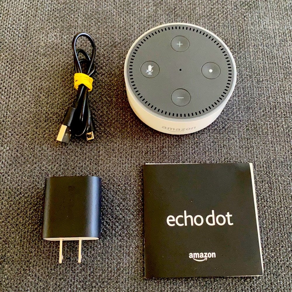 Amazon echo dot BRAND NEW Never used or set up / paired to a device.